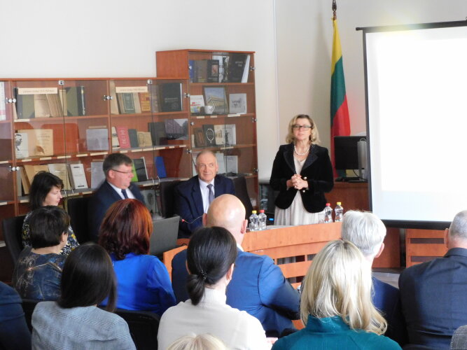 Surengta atvirų durų diena Lietuvos Valstybės Konstitucijos metams paminėti  